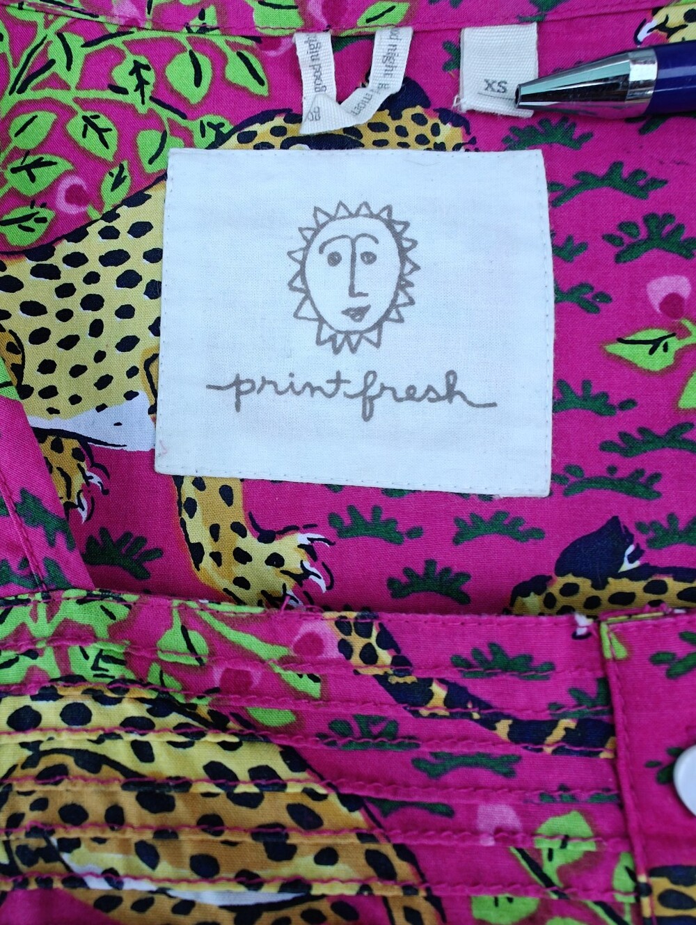 Like New Printfresh Pintuck Bagherra, Hot Pink. Size XS - Picture 5 of 5